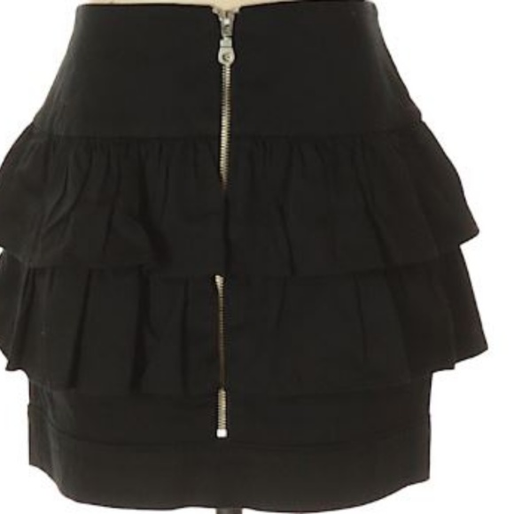 Black Mini Skirt w/full back zipper - Picture 2 of 2